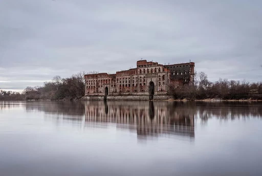 Ciekawe miejsca w promieniu 100 km od Warszawy - nowe przygody