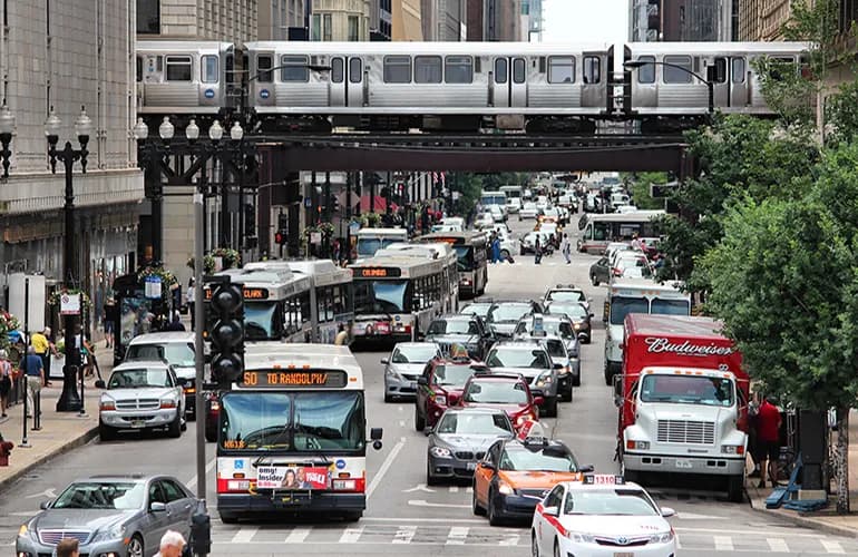 Czy w Chicago jest bezpiecznie? Poznaj dzielnice i zagrożenia w mieście