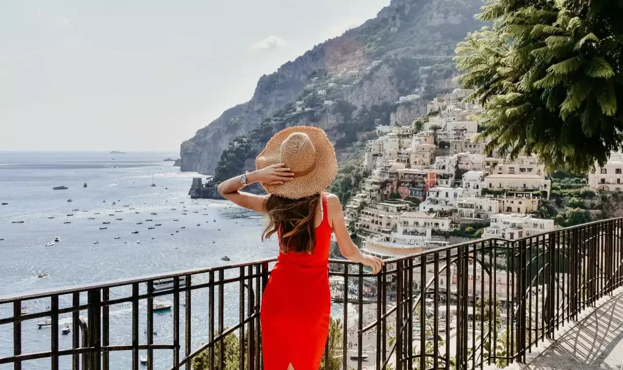 Gdzie tanio polecieć we wrześniu? Najlepsze oferty i porady na tanie podróże