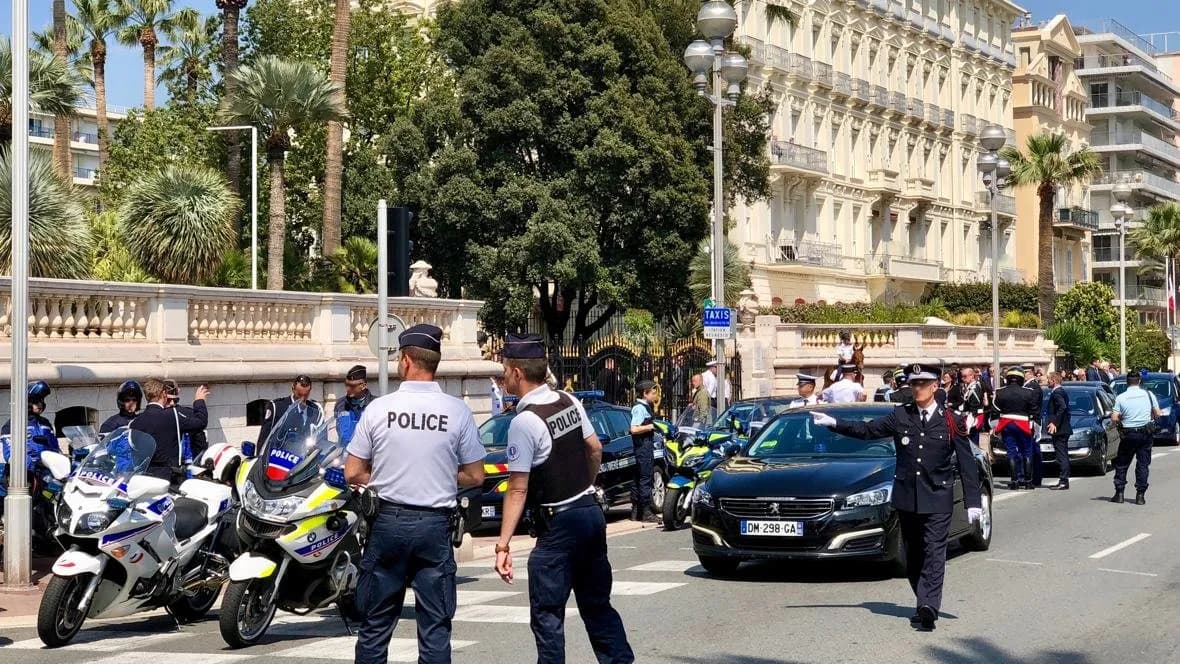 Czy w Nicei jest bezpiecznie? Sprawdź zagrożenia i bezpieczne miejsca